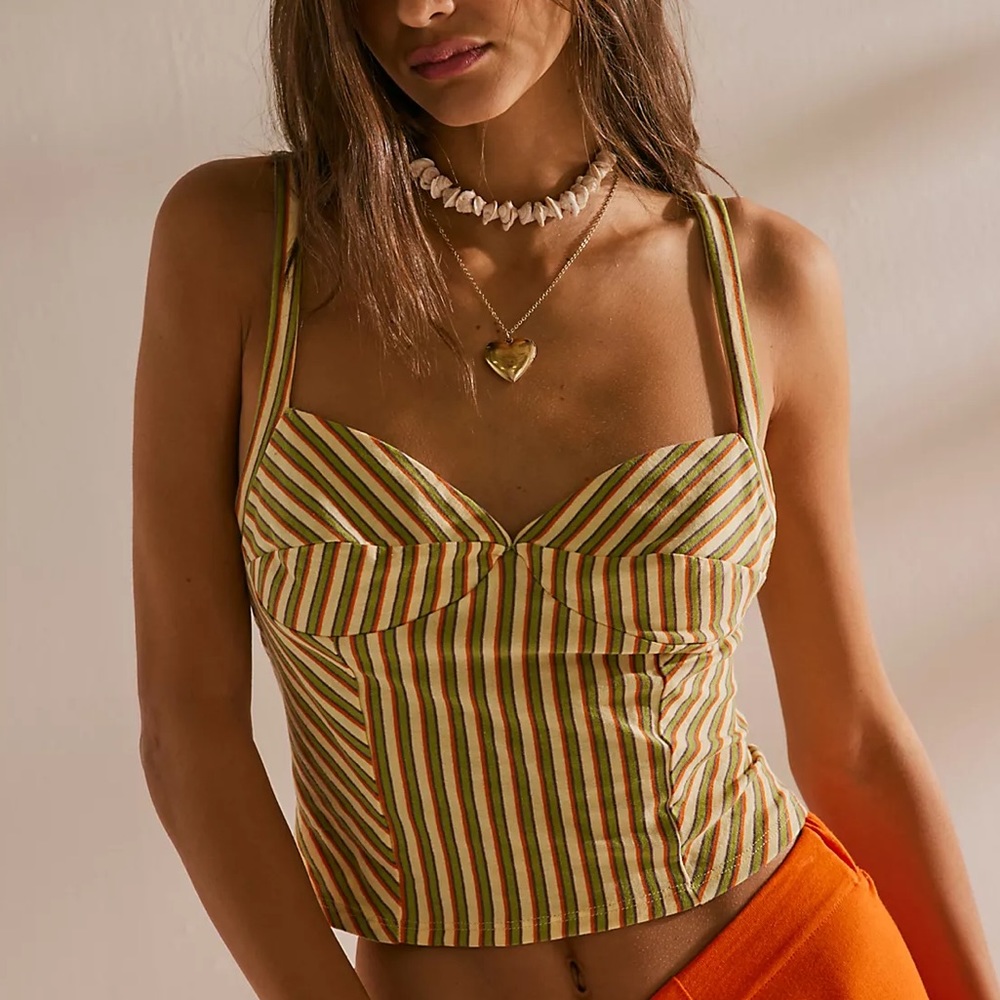 💫HP💫 NWTS FP STRIPED TANK (XL)